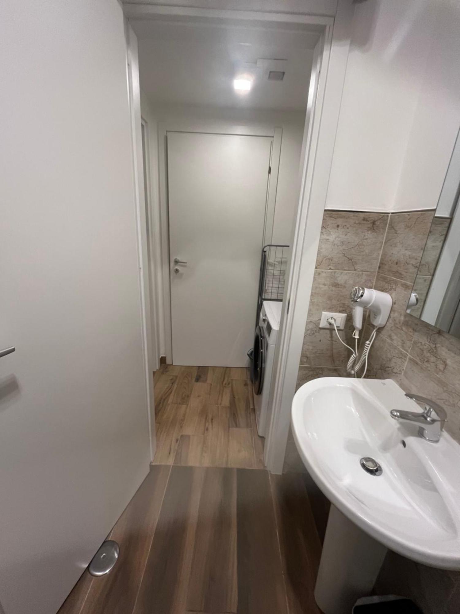 Jcube Apartments Precotto Milano Exterior photo